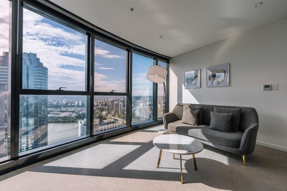 Amazing city & river views Level 37th Skytower&Free Parking Apartment in Kangaroo Point