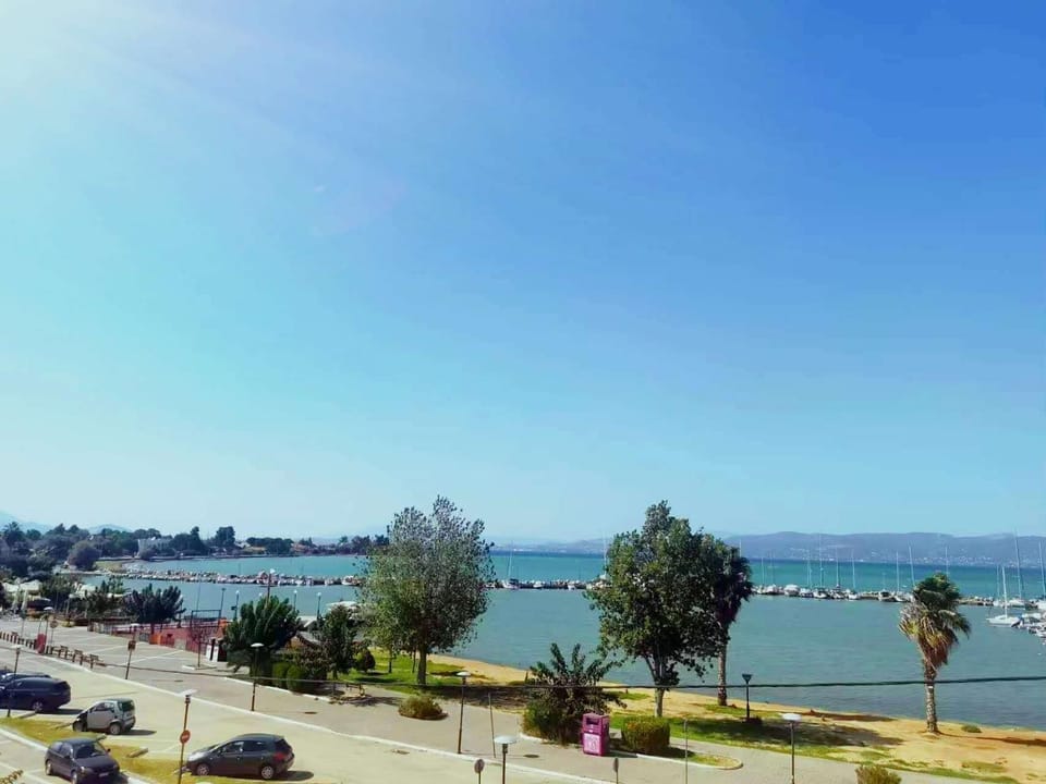 Thalassa View c2 Apartment in East Attica Regional Unit, Greece