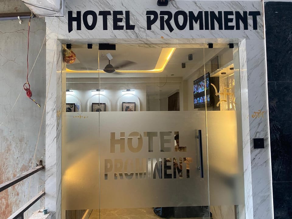 Hotel Prominent Hotel in Ahmedabad
