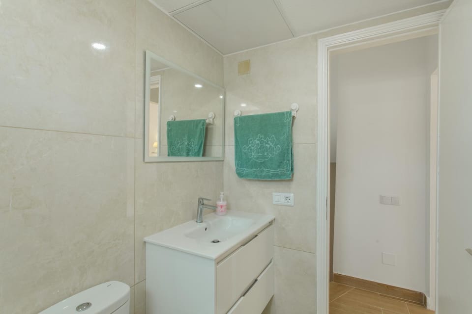 Bathroom, Living room