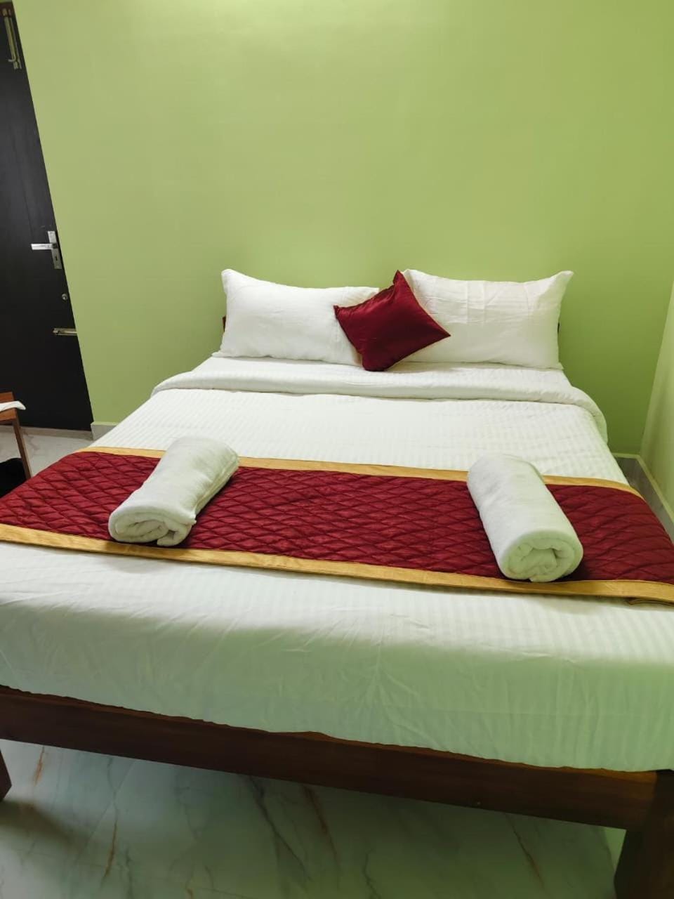 Rajeshwari Tower & Residency Nature lodge in Tamil Nadu