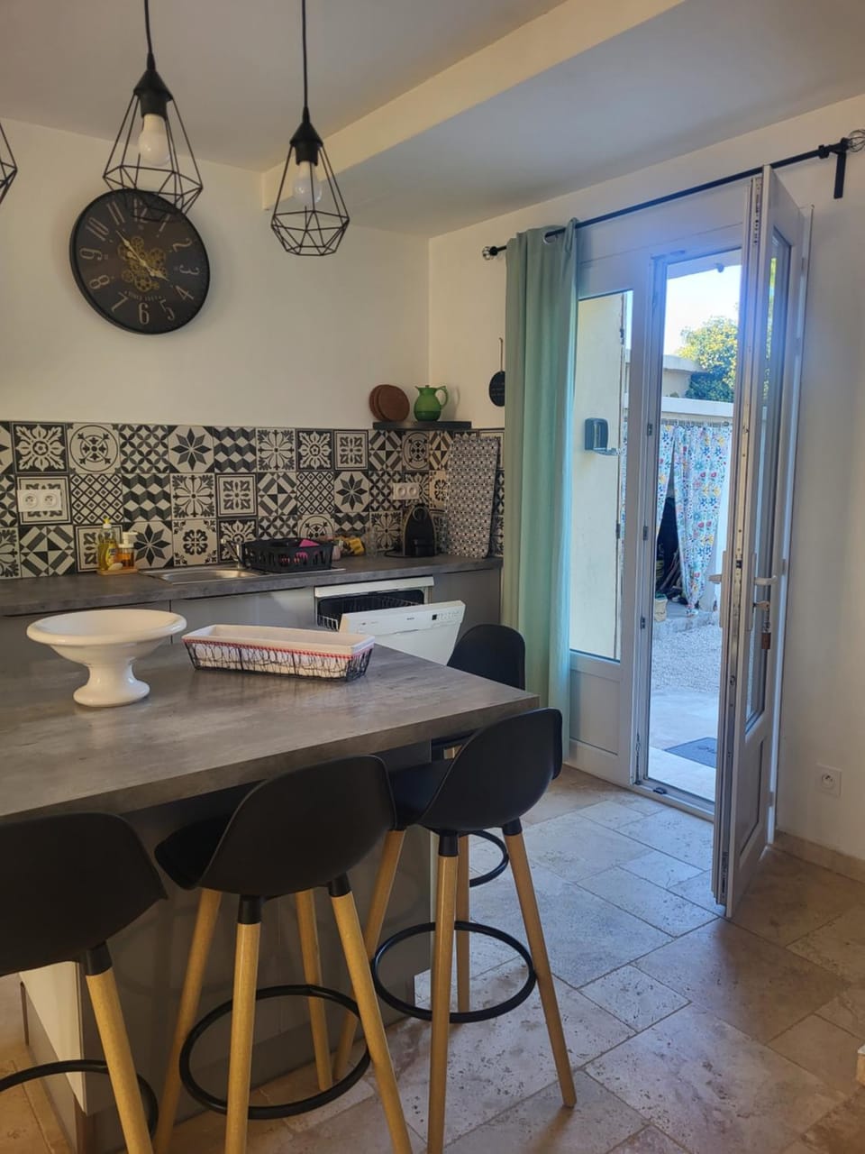 Maison BRIALI avec Jacuzzi espace détente House in Carpentras