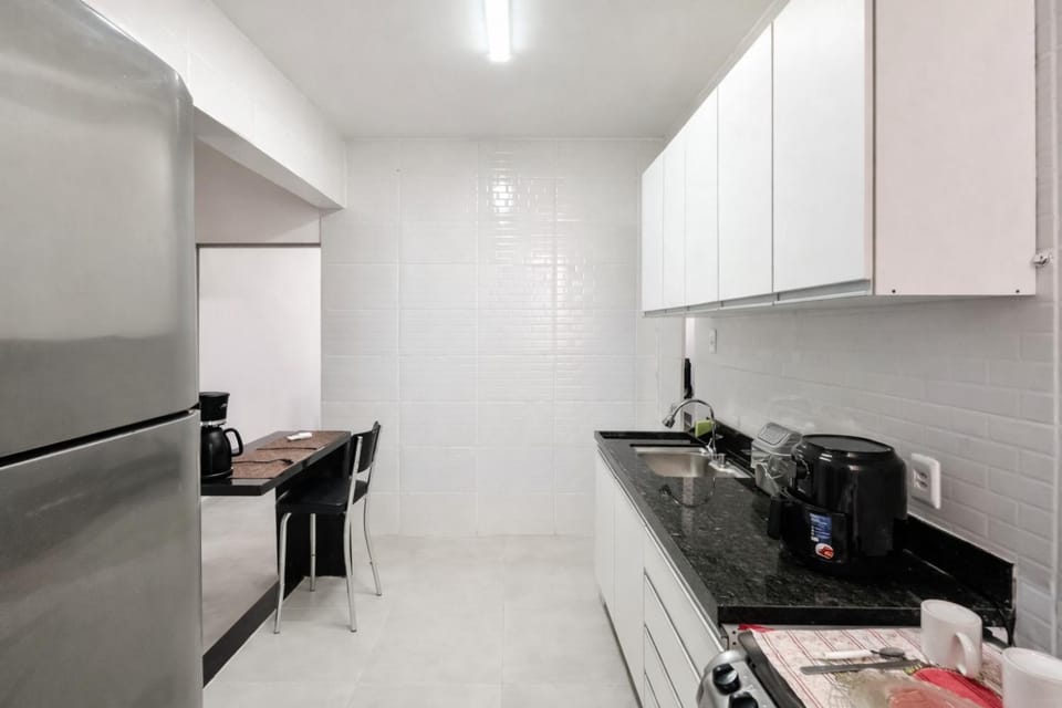 Kitchen or kitchenette, Communal kitchen