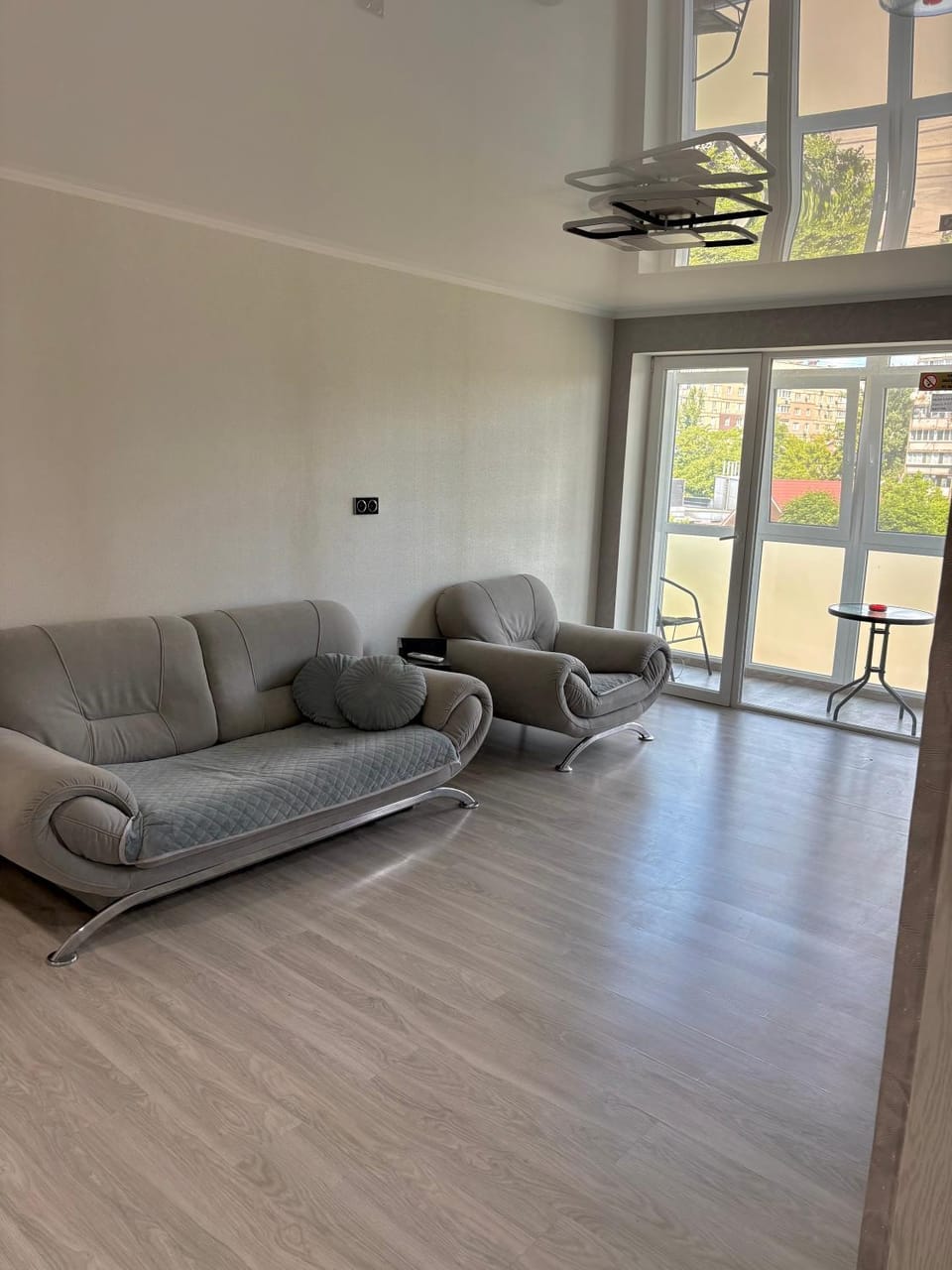 Студия 3-х комнатная ул Соборности 42 Apartment in Dnipropetrovsk Oblast