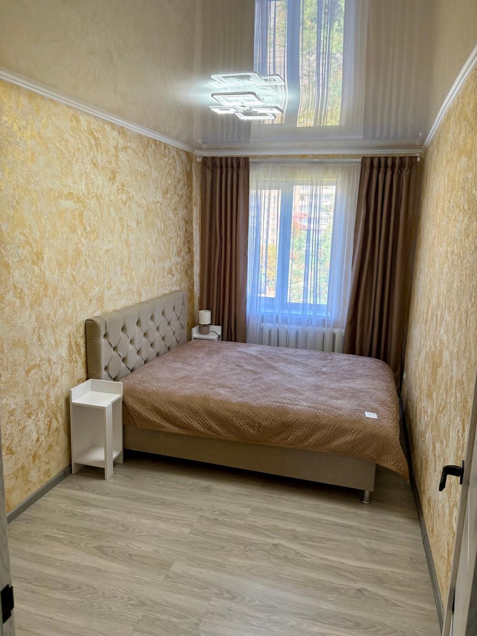 Студия 3-х комнатная ул Соборности 42 Apartment in Dnipropetrovsk Oblast