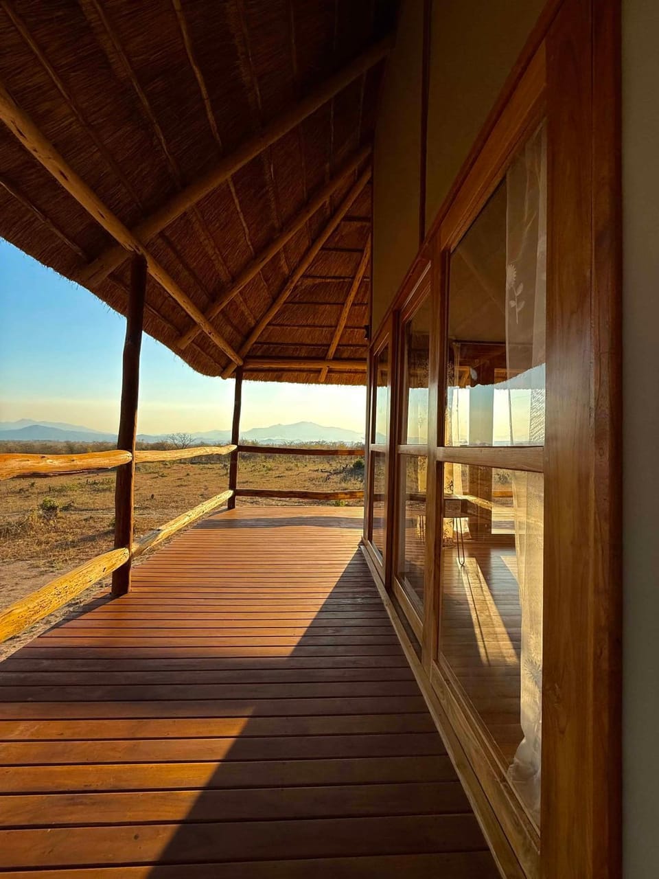 Day, Natural landscape, View (from property/room), Balcony/Terrace, Mountain view