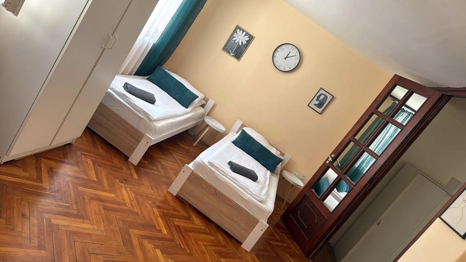 Réz Family Apartmanok Gyula Apartment in Hungary