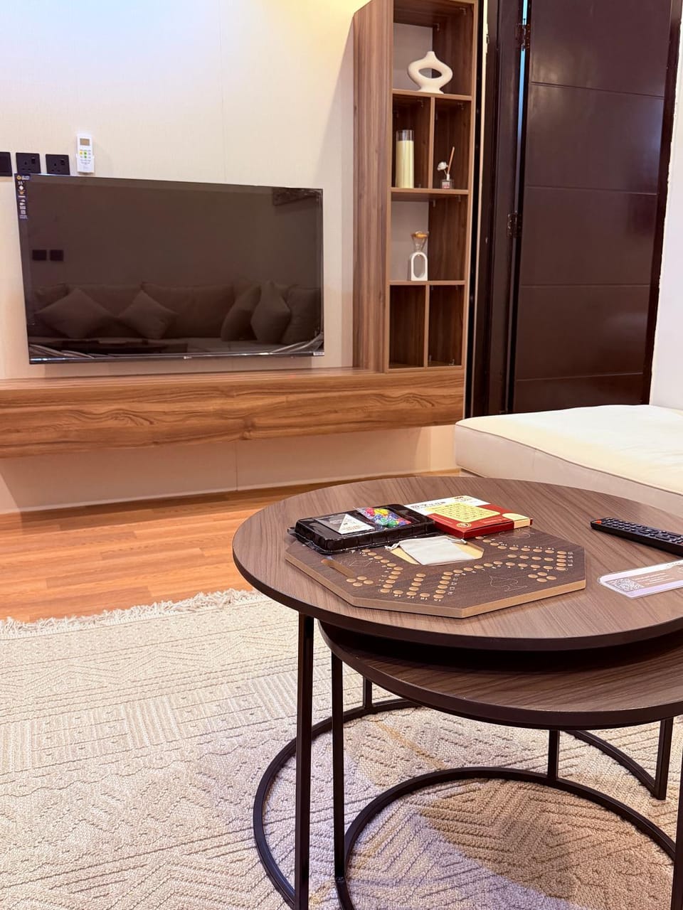 Communal lounge/ TV room, TV and multimedia, Seating area
