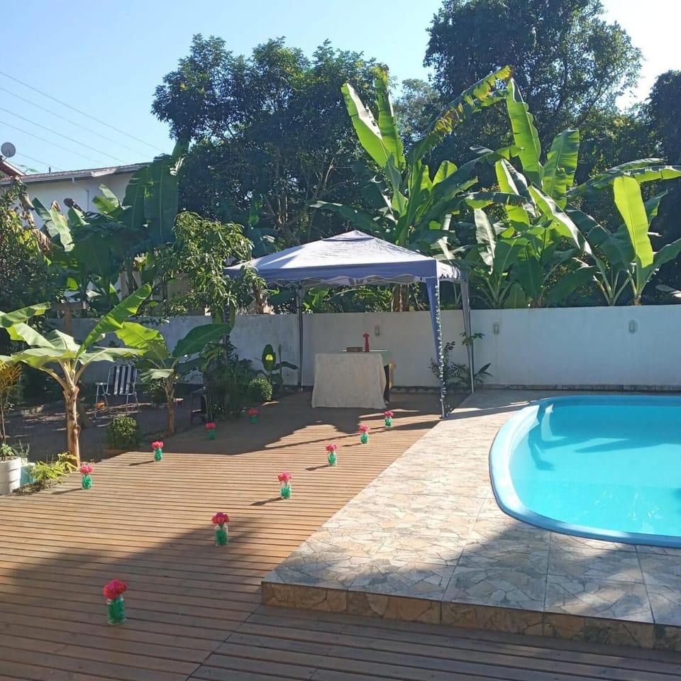 Casa Lourdes - Piscina área grande 500m da praia House in State of Santa Catarina