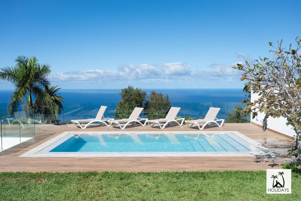 Villa Tulipan Sunset con piscina climatizada Villa in Orotava Valley