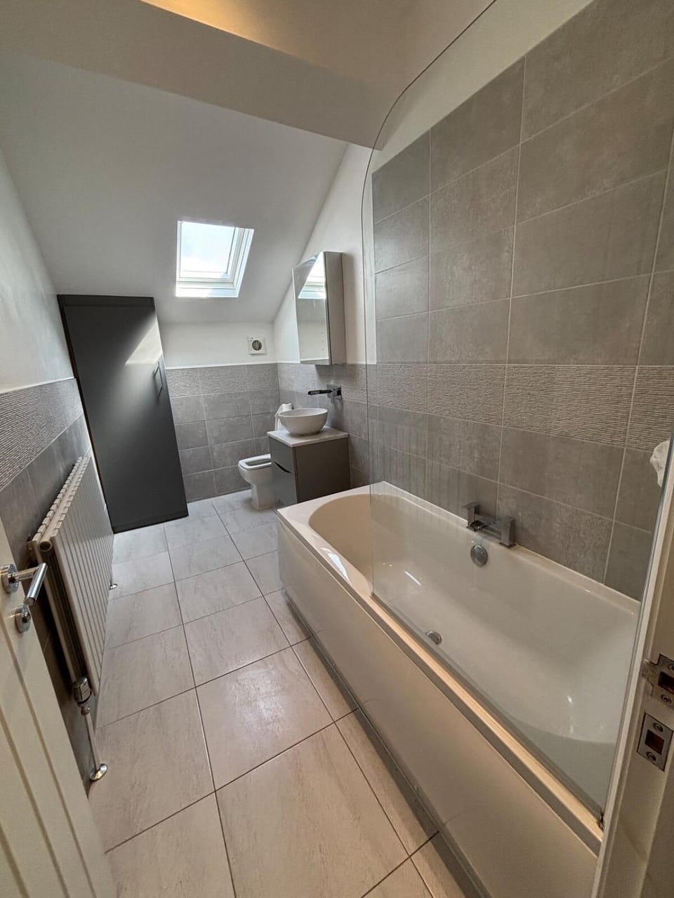 Modern Top Floor Aparment Near Beach Luxury Apartment in West Lancashire District