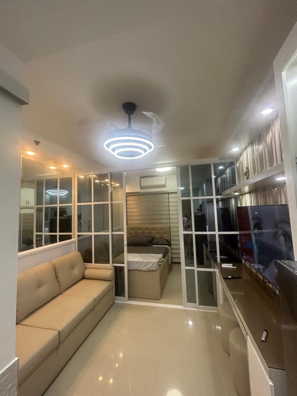 E&T staycation Apartment hotel in Pasay