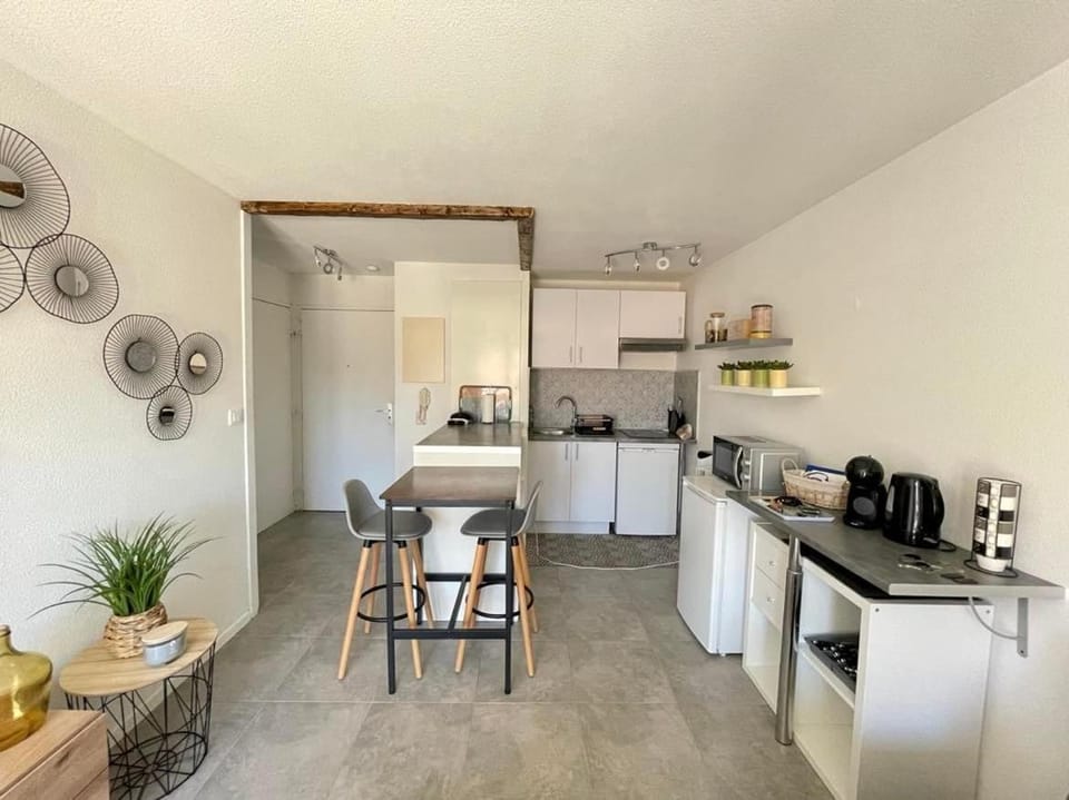 Bara ,Balcony ,Parking ,Patte d'oie neighborhood Apartment in Toulouse