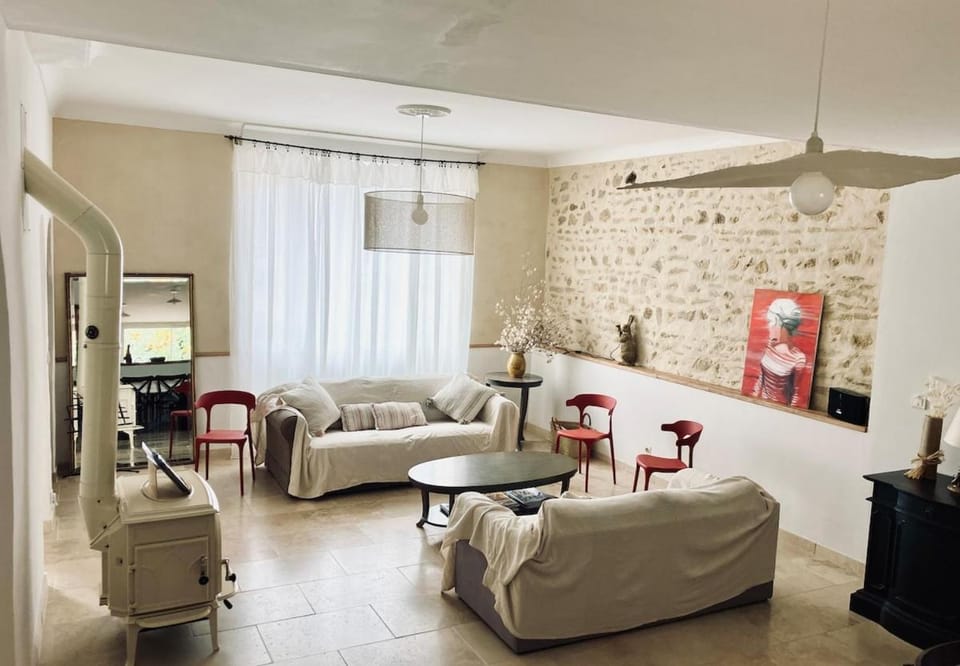 La Gannatoise Family home with garden Villa in Auvergne-Rhône-Alpes