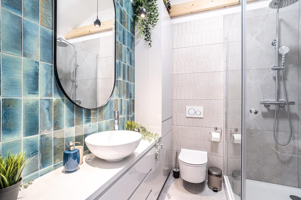 Shower, Bathroom