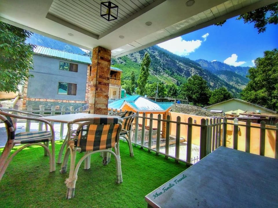 Property building, Patio, Restaurant/places to eat, Spring, Day, Natural landscape, Activities, Activities, View (from property/room), View (from property/room), Balcony/Terrace, Balcony/Terrace, Living room, Dining area, Garden view, Garden view, Mountain view, Mountain view, Pool view, Swimming pool, Breakfast, room service, room service, shuttle, shuttle, VIP, VIP, VIP