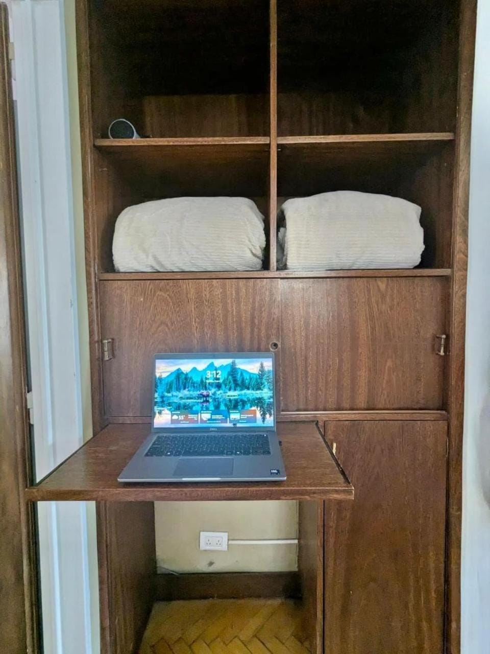 wardrobe