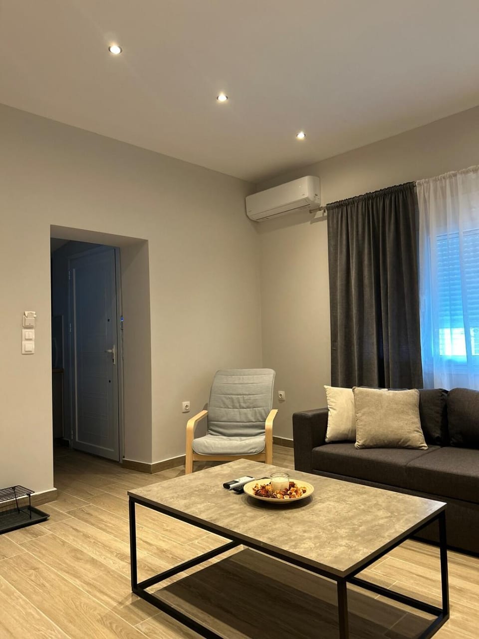 MtsHome I Luxury Stay with Jacuzzi Apartment in East Attica Regional Unit, Greece