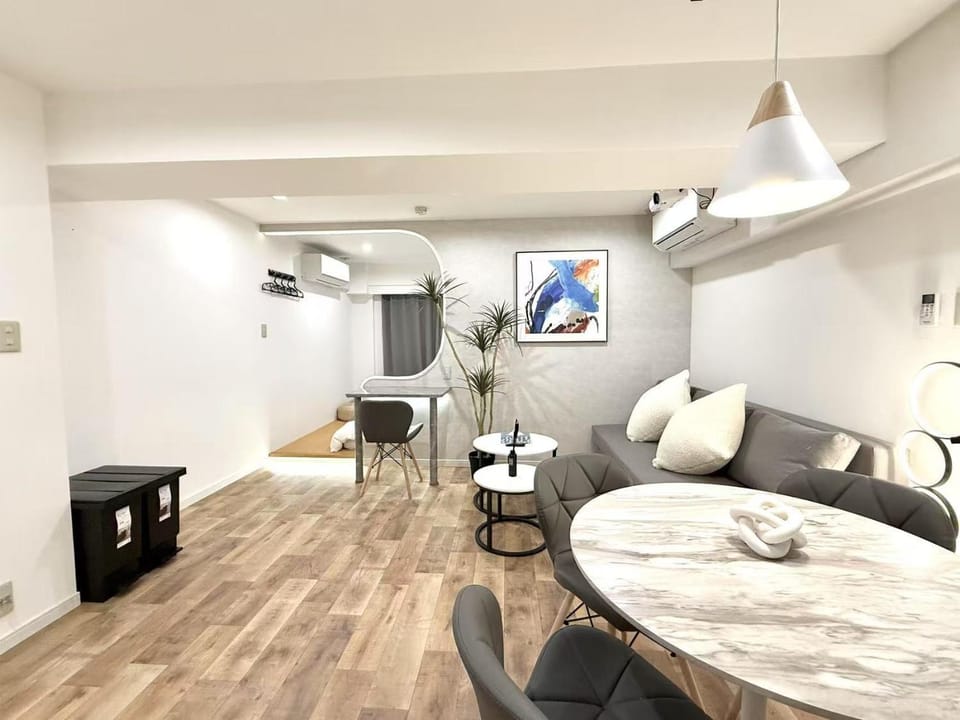 NEW & Spacious home Apartment in Shinjuku
