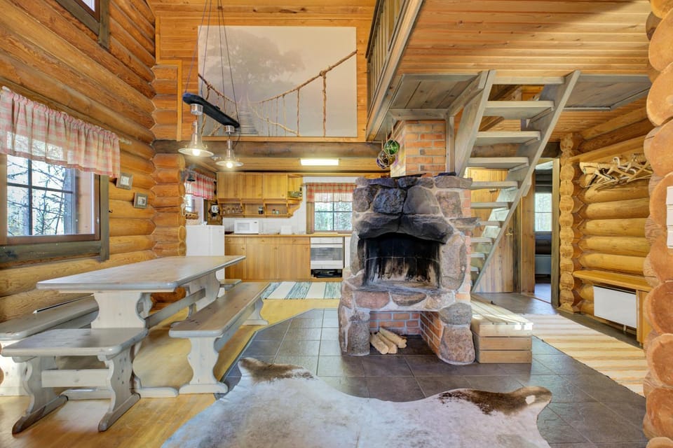 Laavu 13 Original Log Cabin with Sauna - Valkea Homes Cabin in Rovaniemi
