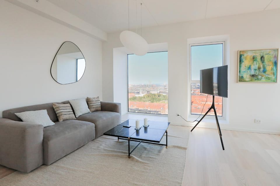 Modern Minimalist Apartment with Panoramic Views Apartment in Frederiksberg
