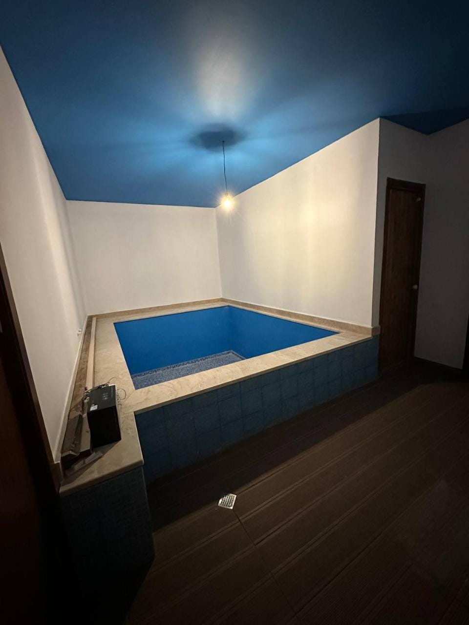 Gold-Krtsanisi Apartment in Tbilisi, Georgia