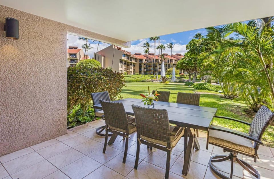 3-Min Walk to Beach! I First Floor I No Resort Fee Apartment hotel in Wailea
