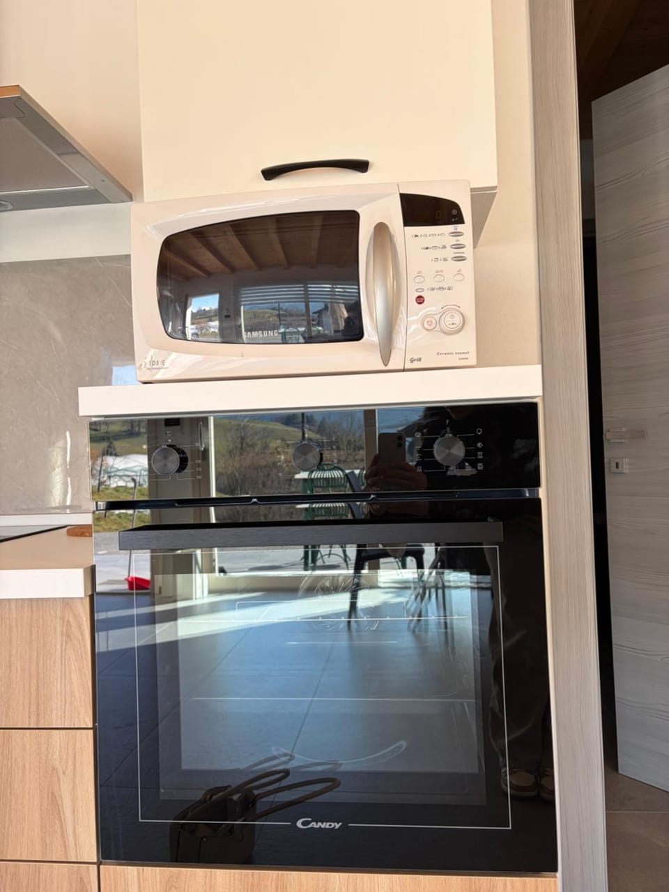 microwave, oven