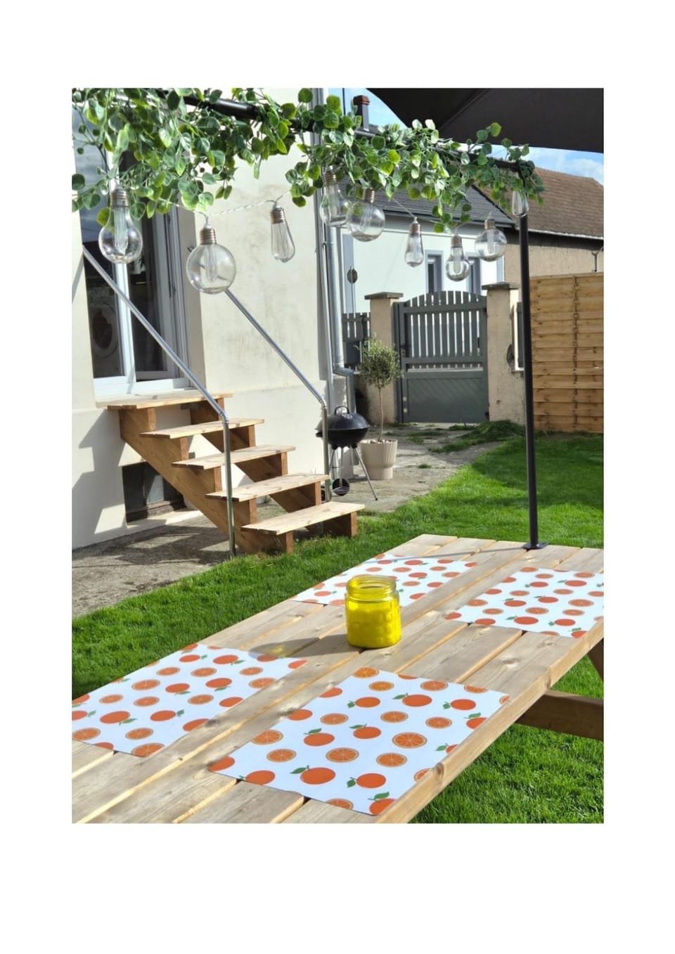 Spring, Garden, Dining area