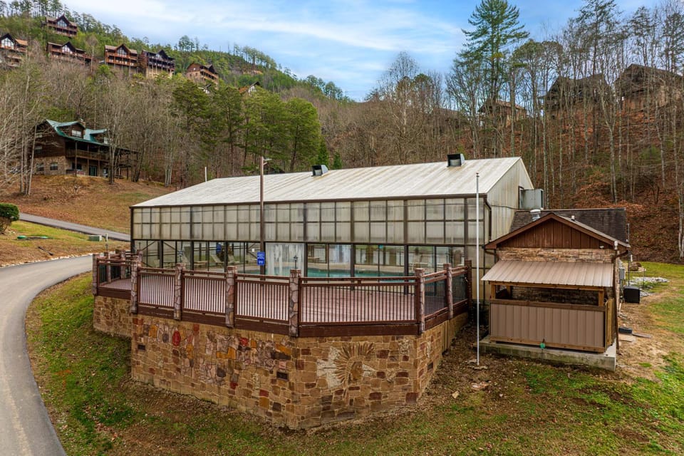 Drift Away by American Patriot Getaways House in Sevier County