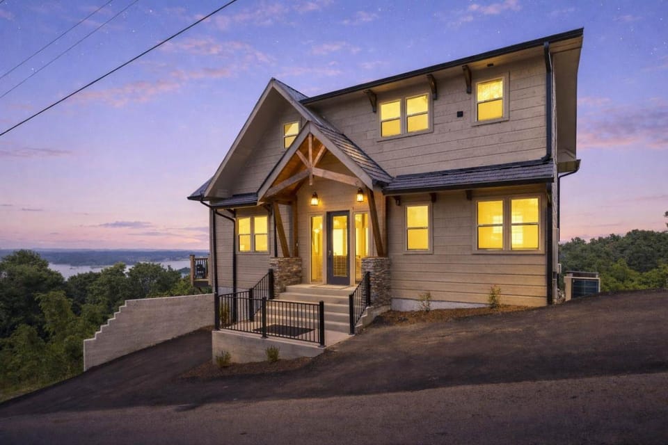 Lake View Serenity - Indoor Pool - Arcade - Lake House in Douglas Lake