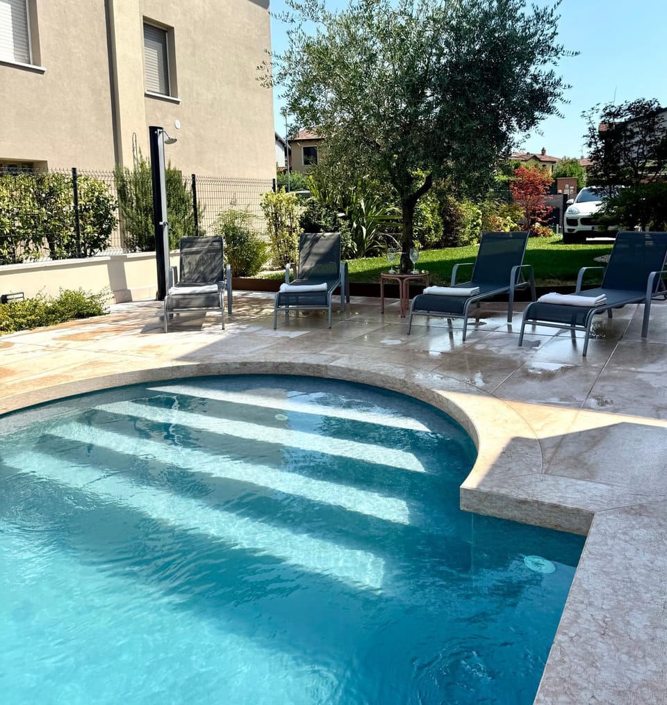 Villa Luxury Jevarò - Peschiera del Garda Villa in Peschiera del Garda
