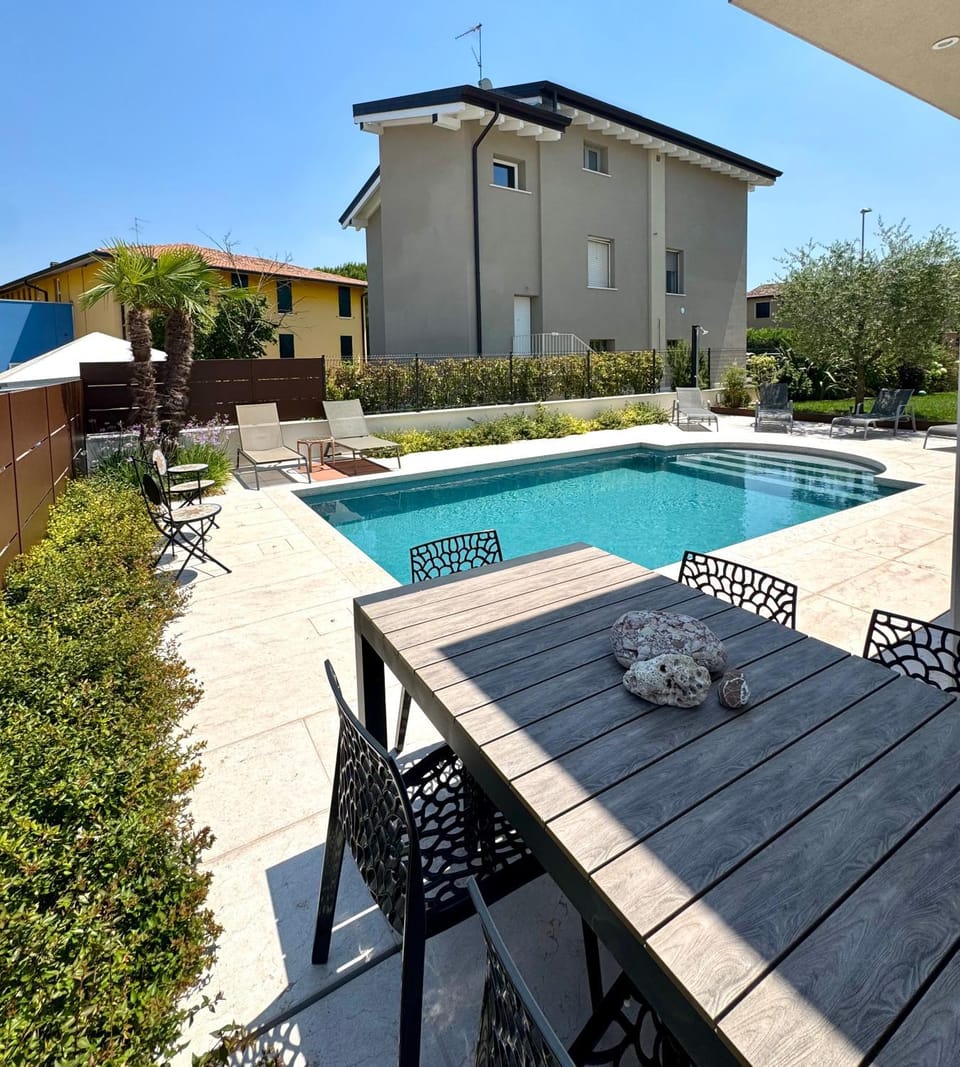 Villa Luxury Jevarò - Peschiera del Garda Villa in Peschiera del Garda