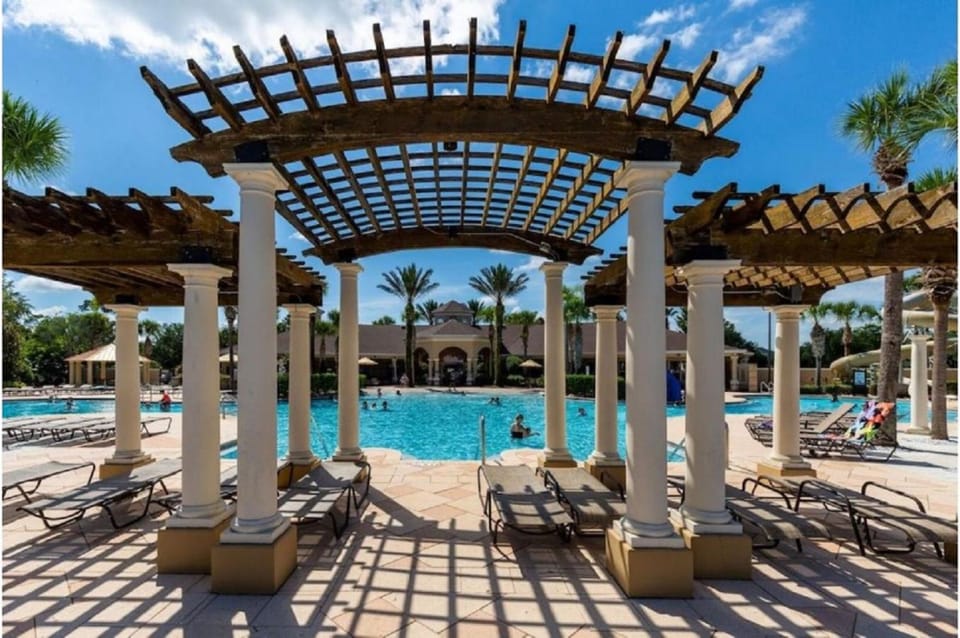 Three-Bedroom Townhome Kissimmee House in Bay Lake