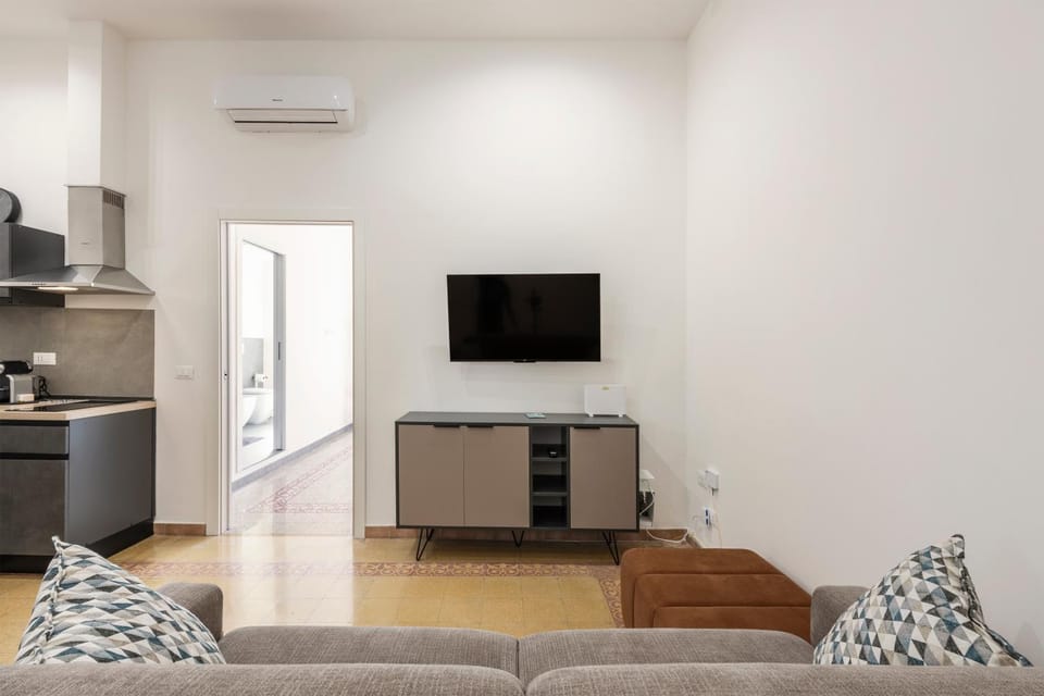 Property building, Living room