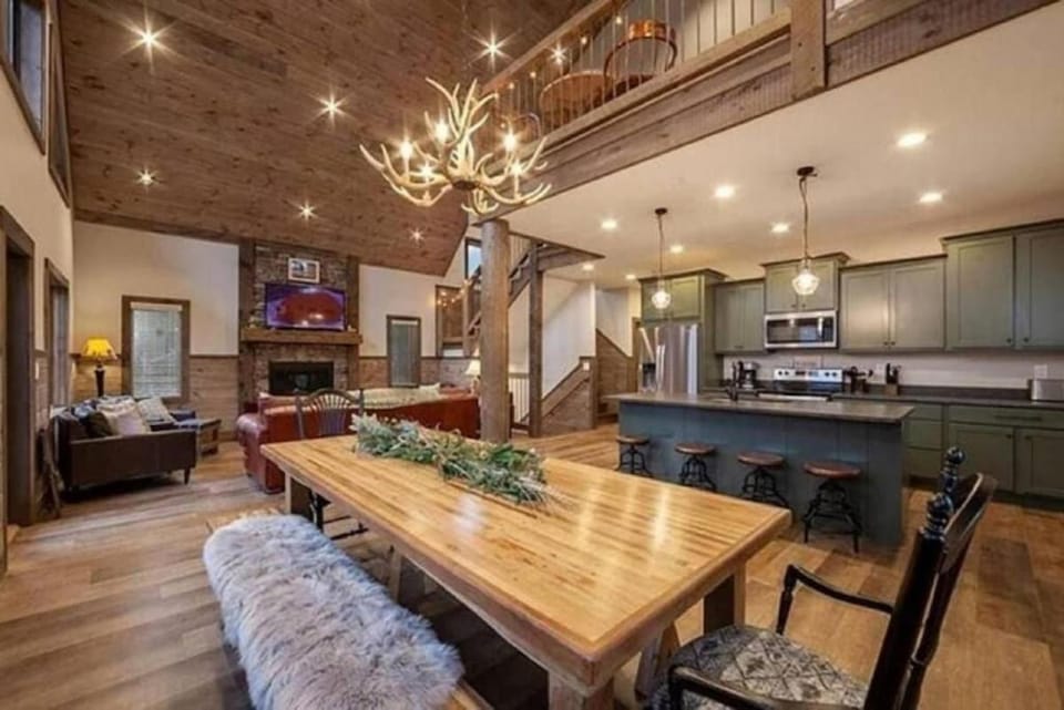 Mountain Dreams House in Sevier County