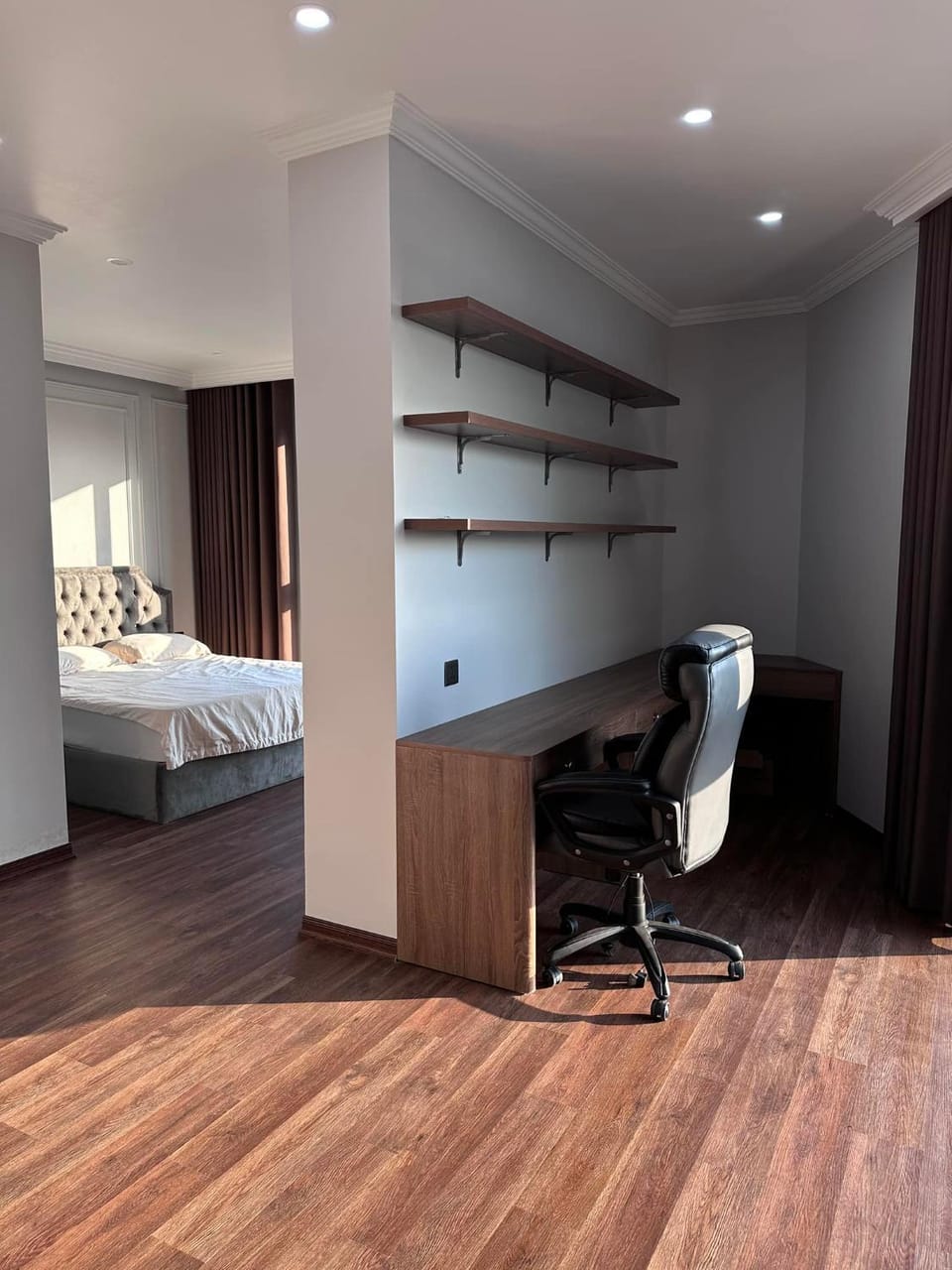 Bed, Photo of the whole room, Bedroom, hair dresser