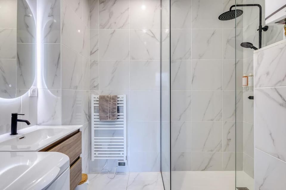 CityLodge Evreux - Spacieux 40m2 1 ch Parking WiFi - Proche Centre & Gare Apartment in Normandy