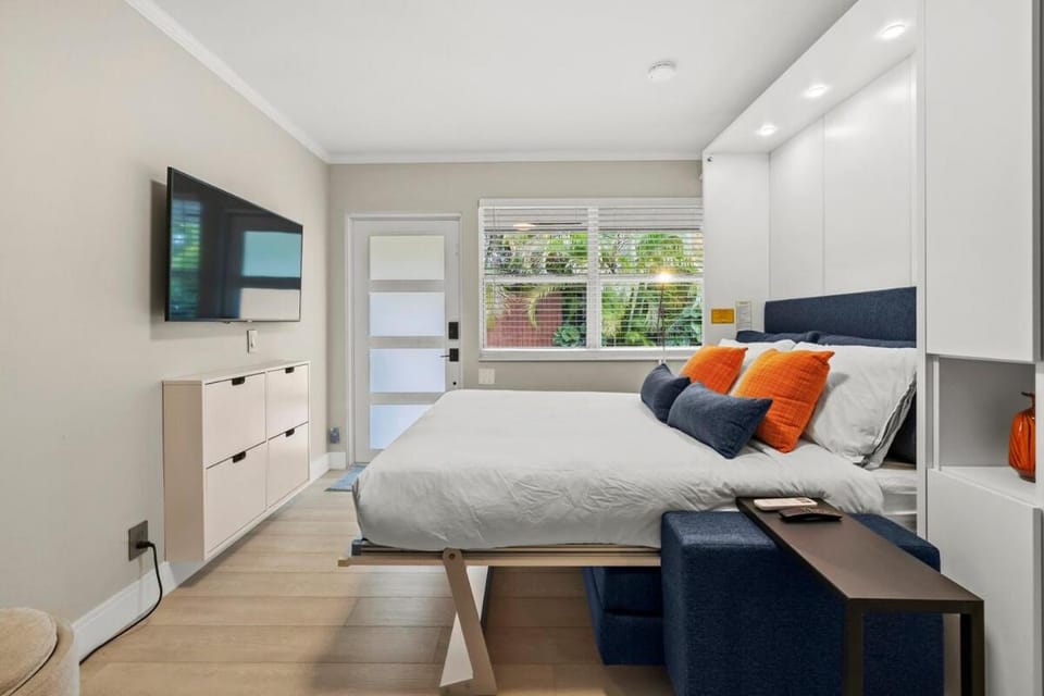 Wilton Manors Hideaway -Trendy Studio Near Beaches Apartment in Wilton Manors