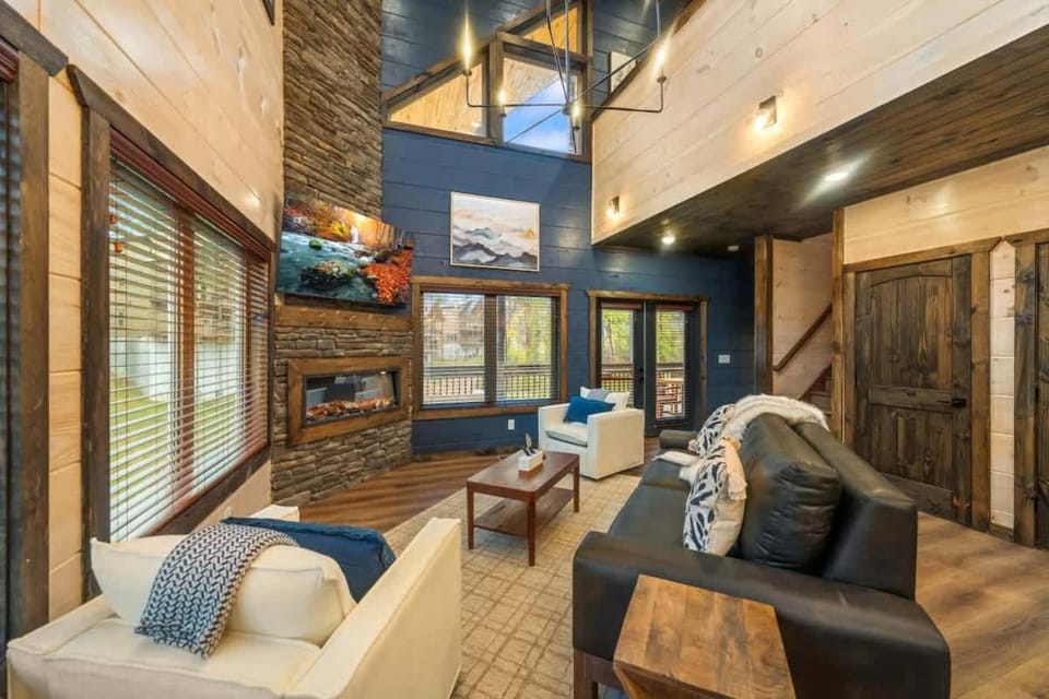 Cant Bear to Leave - Smoky Mtn Getaway House in Pigeon Forge