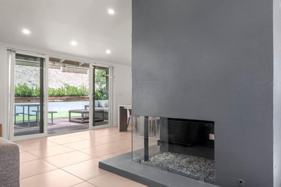 Hillside Modern Retreat with pool BBQ and MORE House in Tarzana