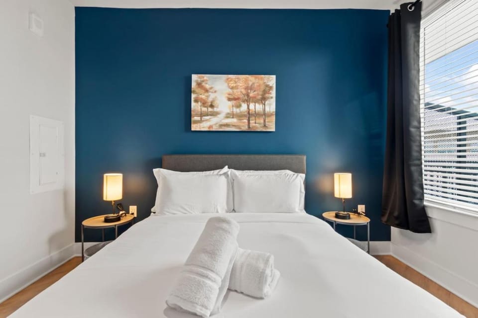Bed, Bedroom