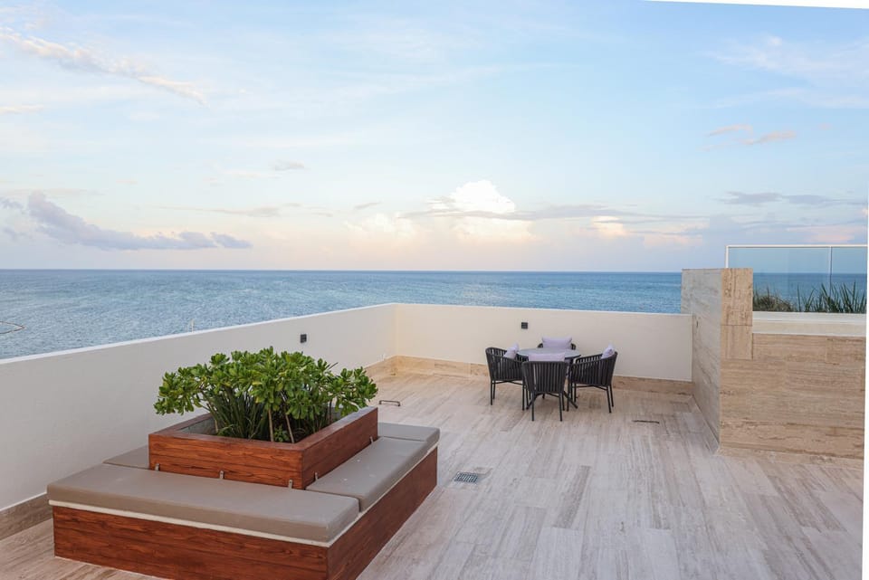 View (from property/room), Balcony/Terrace, Sea view, Sunset