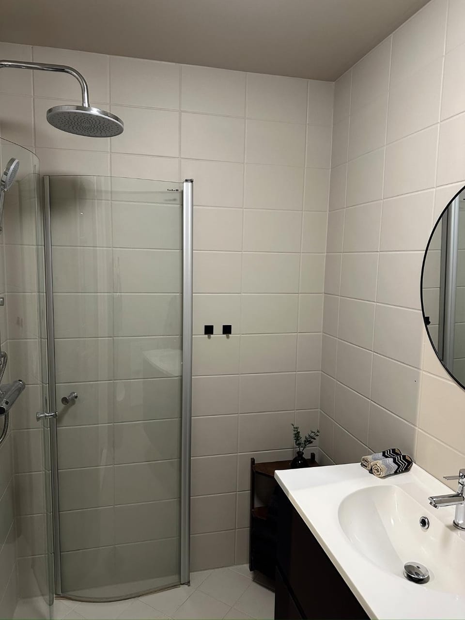 Elegant city apartment in Bergen- Private outdoor patio and free parking Apartment in Bergen