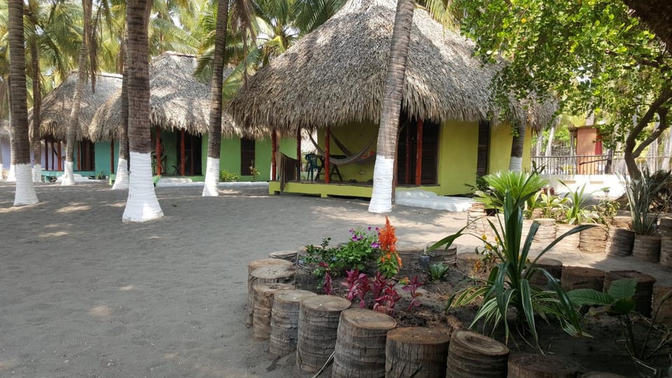 Eco-Hotel Playa Quilombo Hotel in Santa Rosa Department