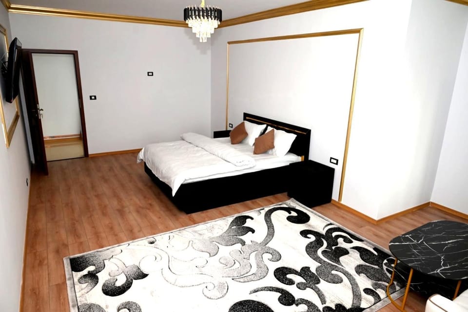 San Francisco Bed and Breakfast in Romania