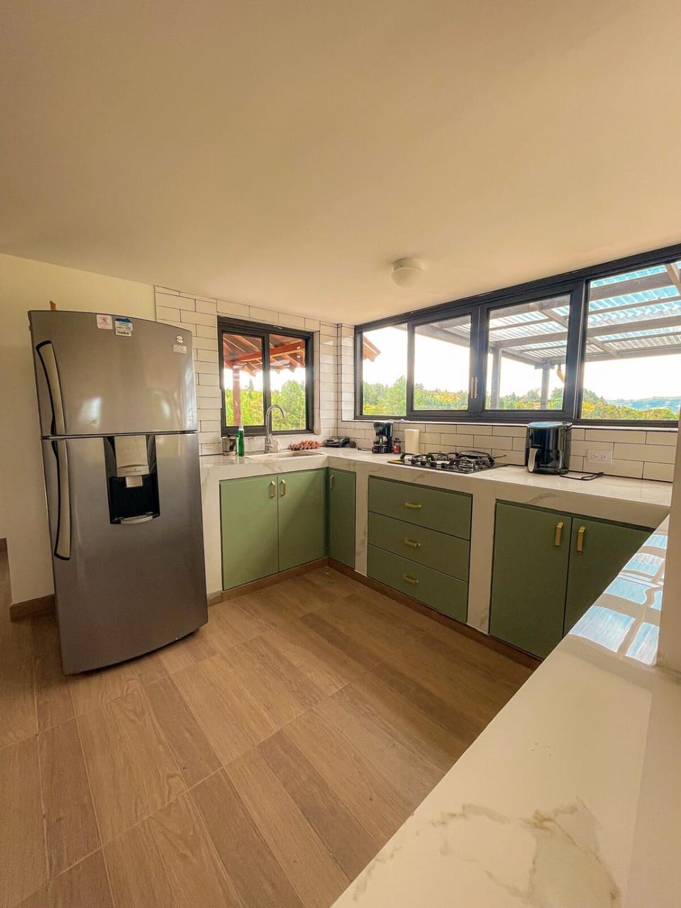 Kitchen or kitchenette, Kitchen or kitchenette