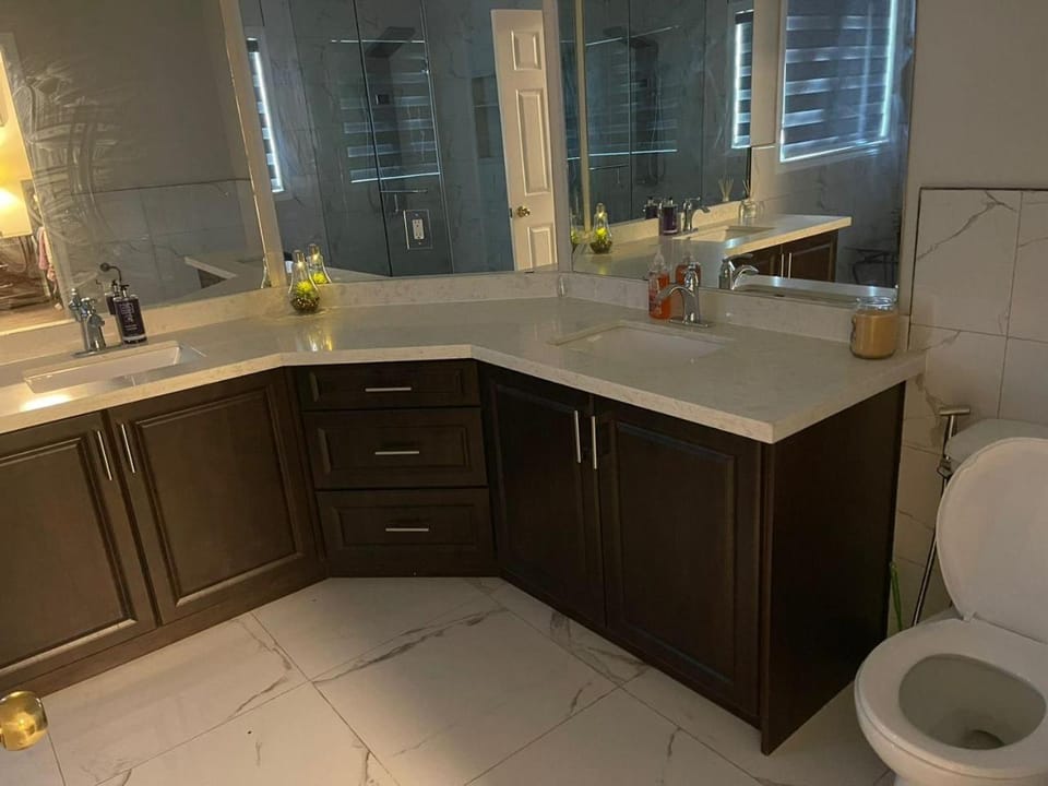 Grandeur Homes Vacation rental in Oshawa