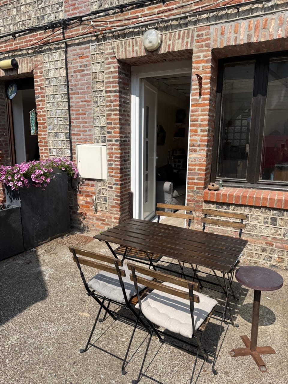Balcony/Terrace, Dining area