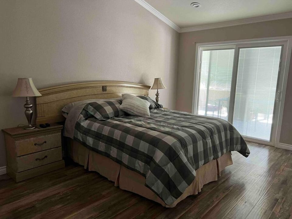 Beautiful and cozy! House in Palmdale